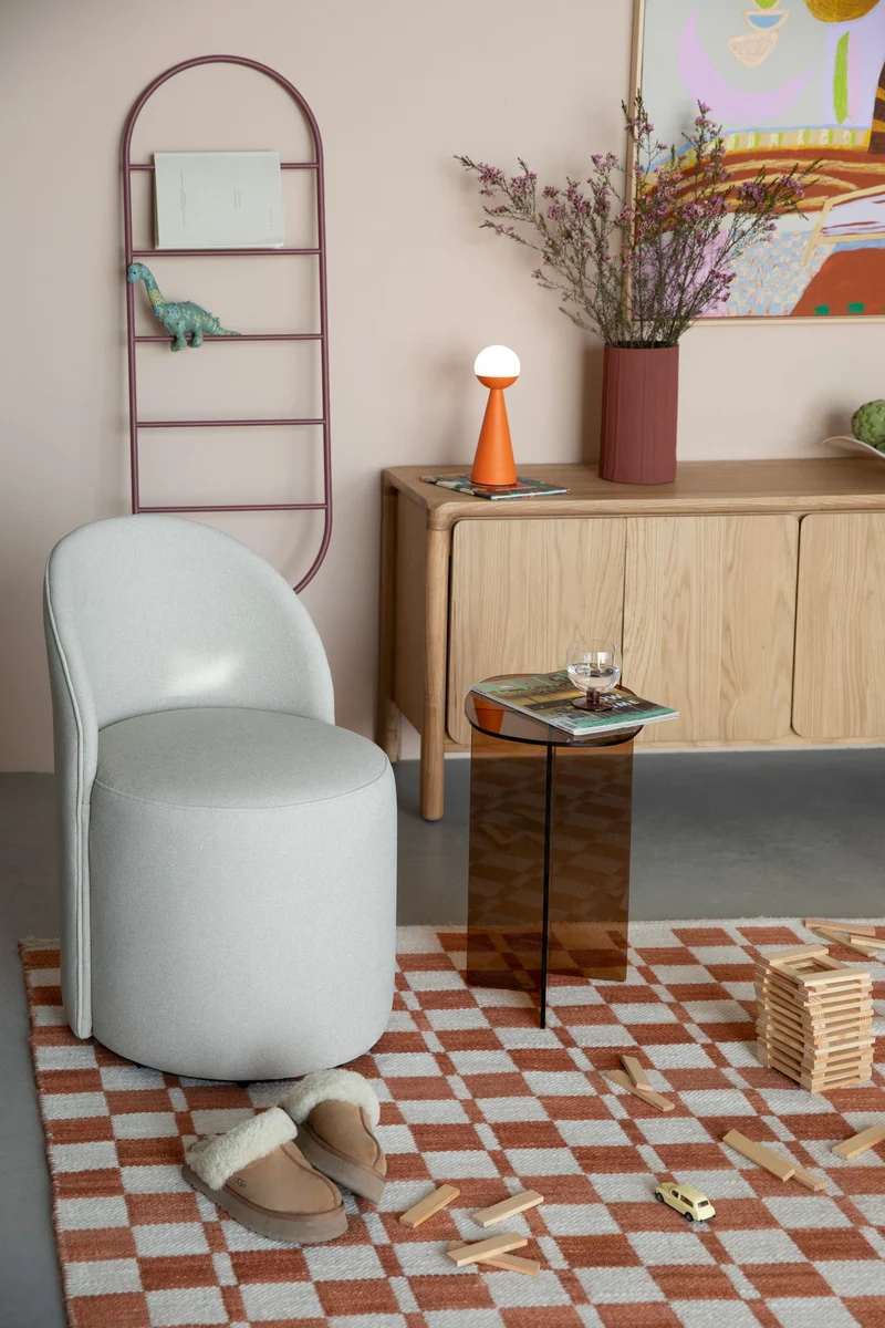 Loungesessel Plush Beige mit Samtbezug und Rückenlehne bis zum Boden