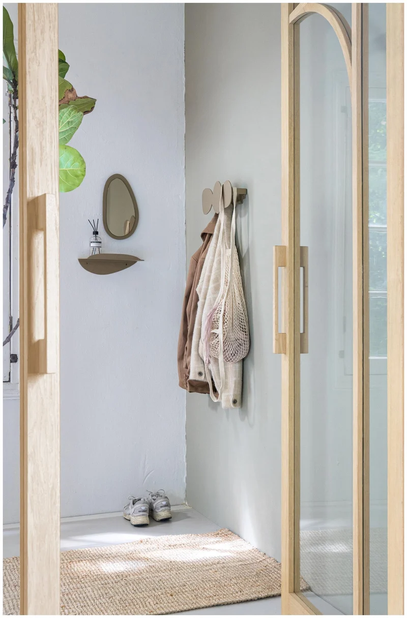 Spinder TUMULO Small Garderobe Stahl Champagner Schwarz Skandic Design