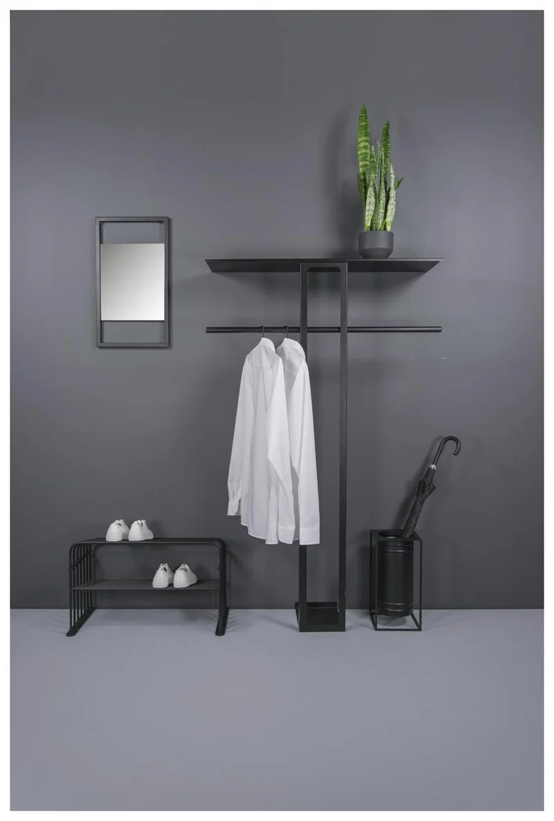 Spinder LUMA S Spiegel: Moderner Stahl & Spiegelglas, Schwarz