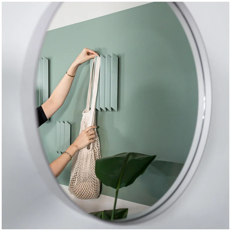 Spinder SENSU Medium Garderobe: Skandinavisches Design aus Stahl