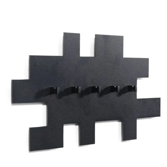 Garderobe TETROMINO Hakenleiste Stahl Skandinavisch von Spinder