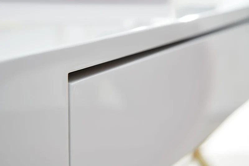 Moderner Designer Schreibtisch Konsolentisch im extravaganten Look