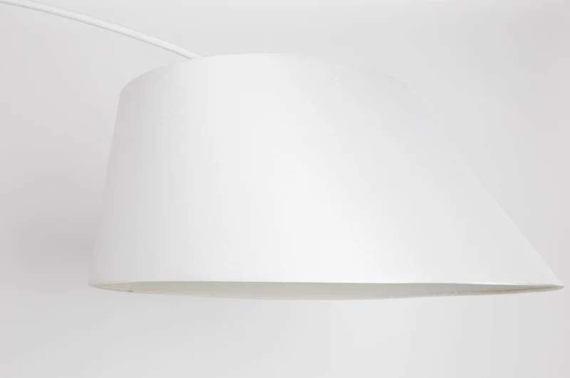 Bogenlampe Arc Weiß | Elegante Design-Stehleuchte von Zuiver