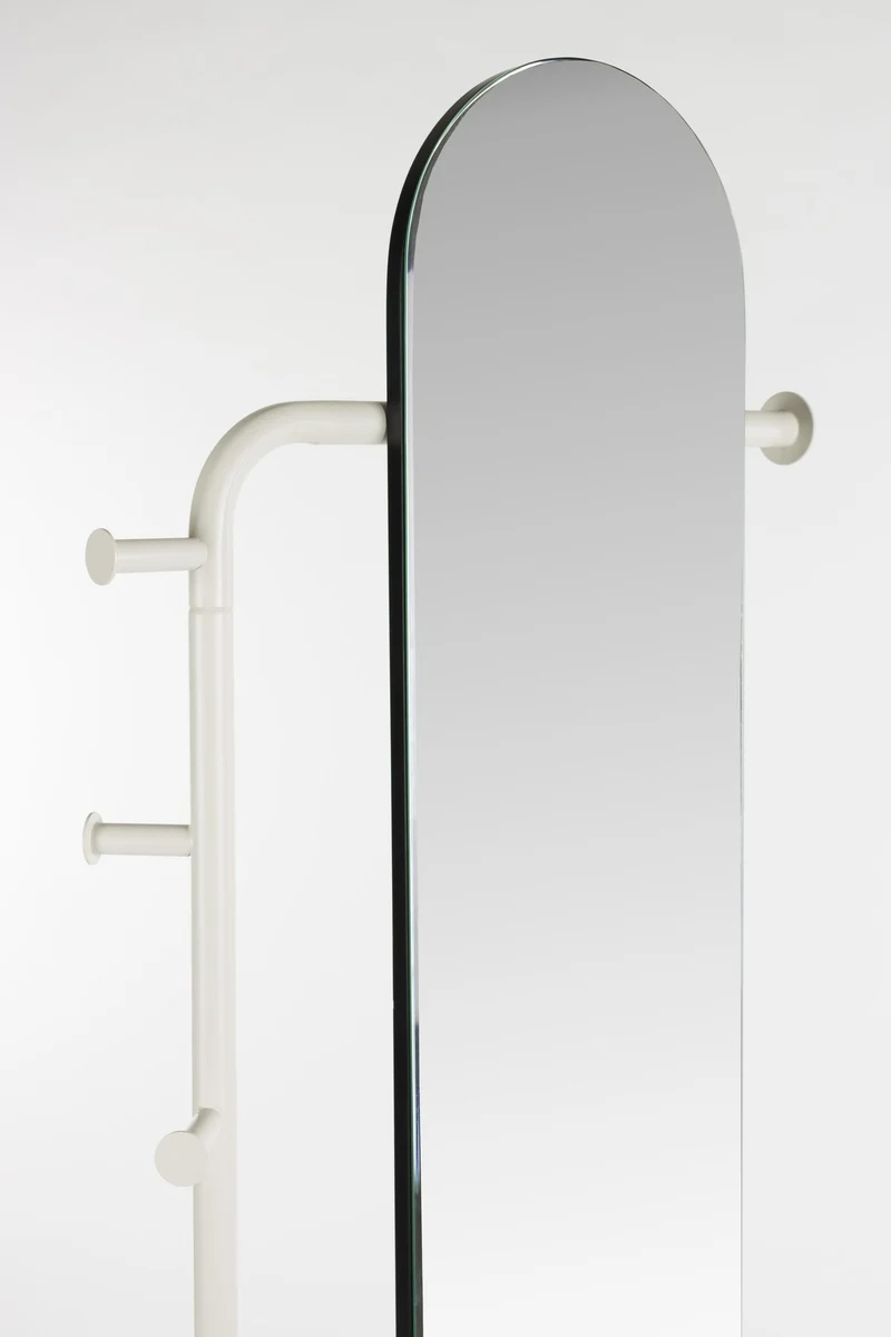 Standspiegel Vero Beige mit Garderobe | Design von Zuiver