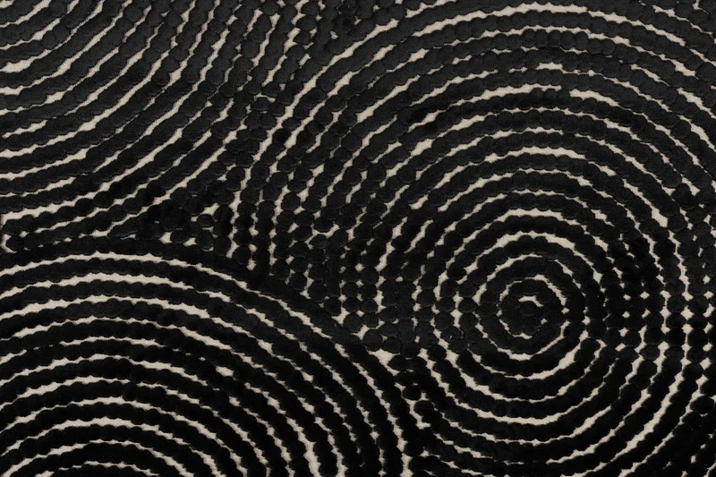Teppich DOTS Pure Black in verschiedenen Größen von DutchBone