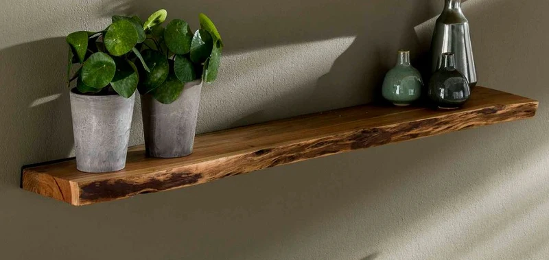 Wandboard Schweberegal KANT 120 cm Akazie lackiert mit Baumkante
