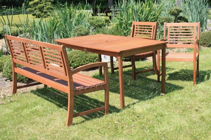 Sessel Gartensessel Madison mit Armlehne aus Eukalyptus